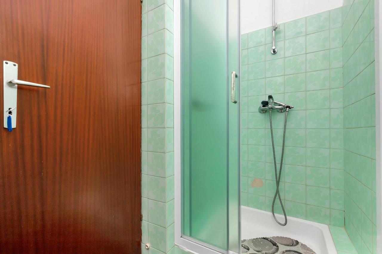 Apartments Bole Макарска Екстериор снимка